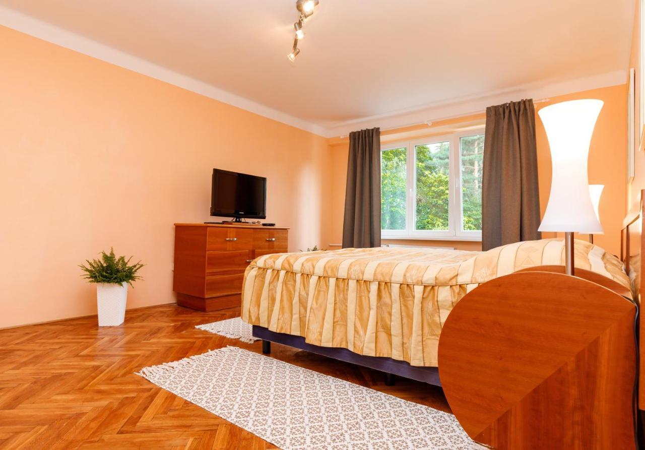 Apartments Tgm 11 Karlovy Vary Exterior foto