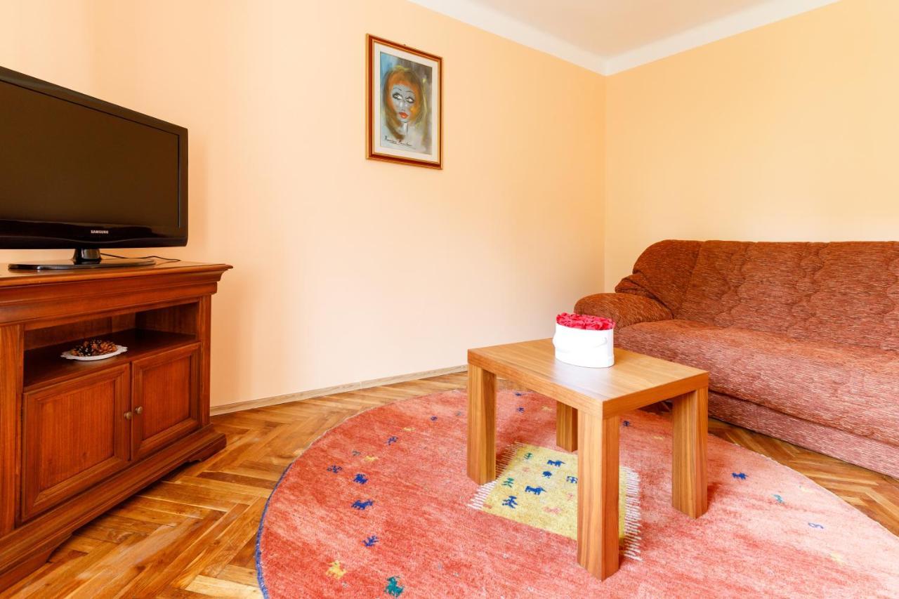 Apartments Tgm 11 Karlovy Vary Exterior foto
