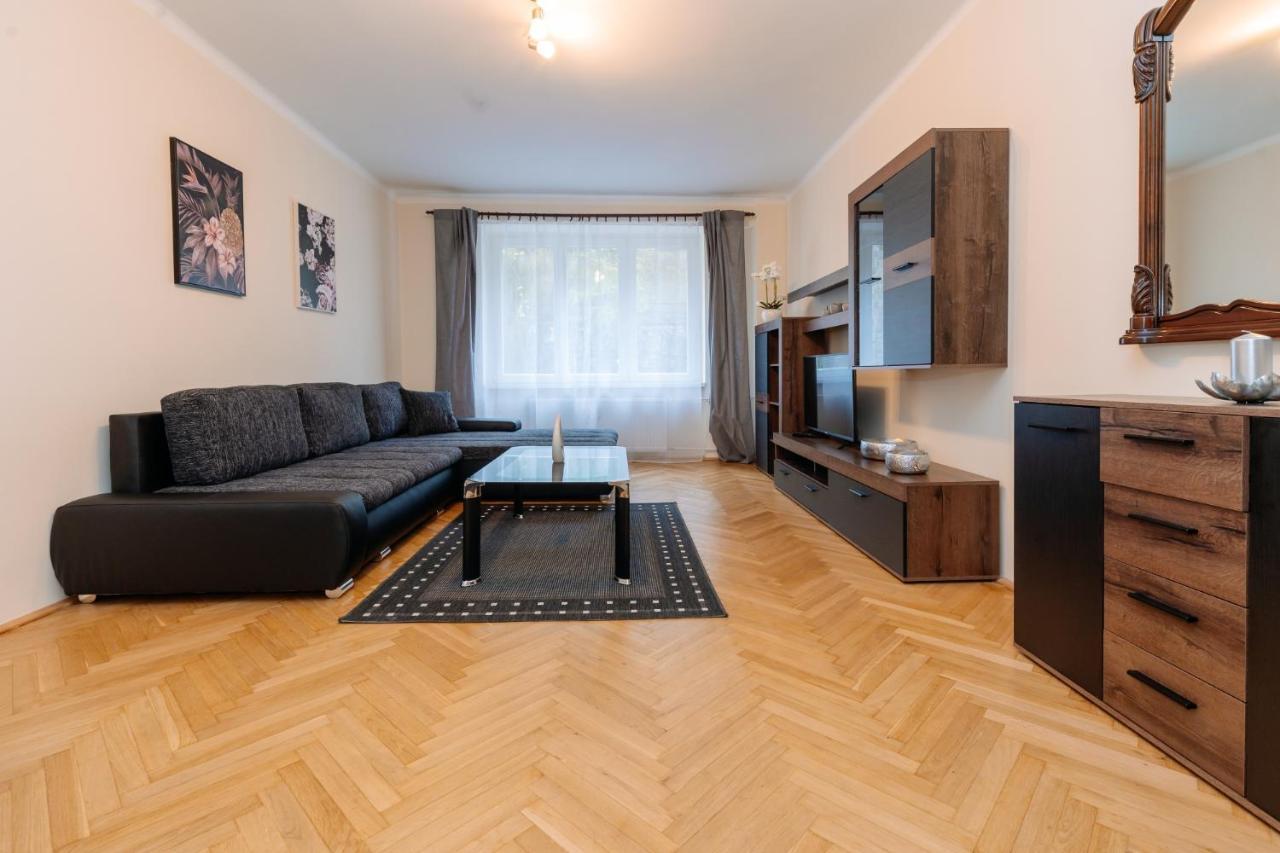 Apartments Tgm 11 Karlovy Vary Exterior foto