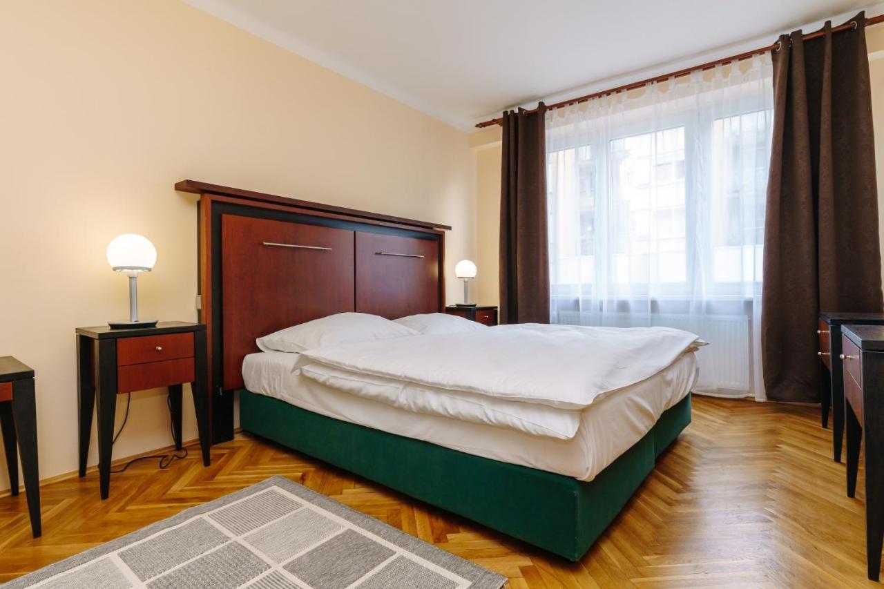 Apartments Tgm 11 Karlovy Vary Exterior foto