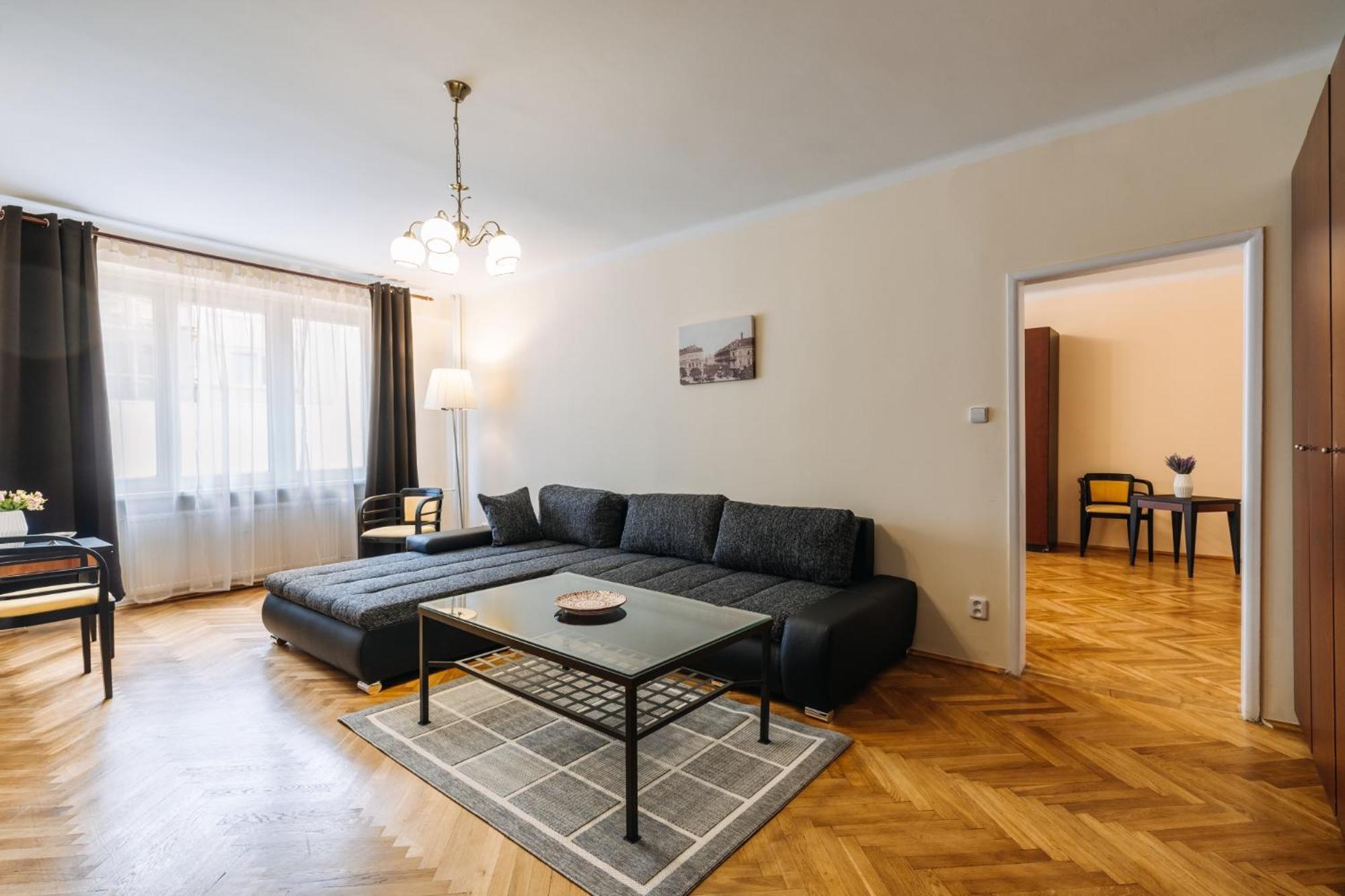 Apartments Tgm 11 Karlovy Vary Habitación foto