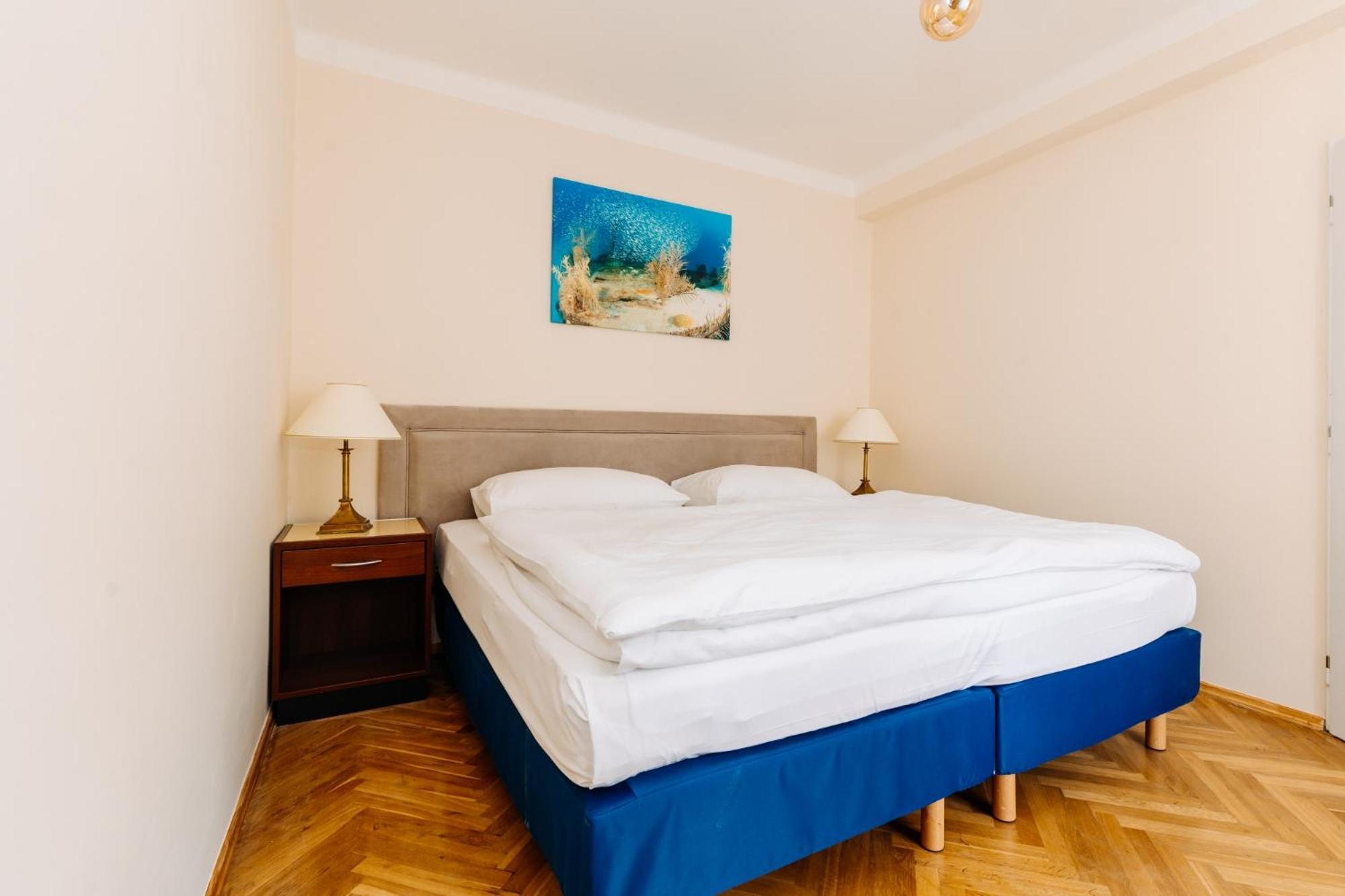 Apartments Tgm 11 Karlovy Vary Exterior foto